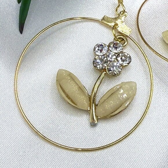 Reimagined Rhinestones and Flowers Hoop Earrings - Picture 3 of 6
